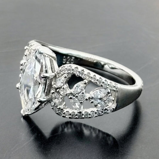 Clear Marquise Cz Ring
