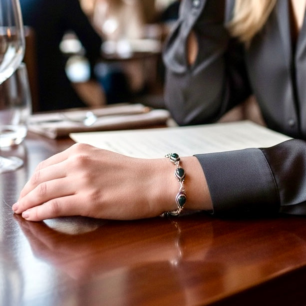 Handmade Genuine Onyx Bracelet – Classic Style
